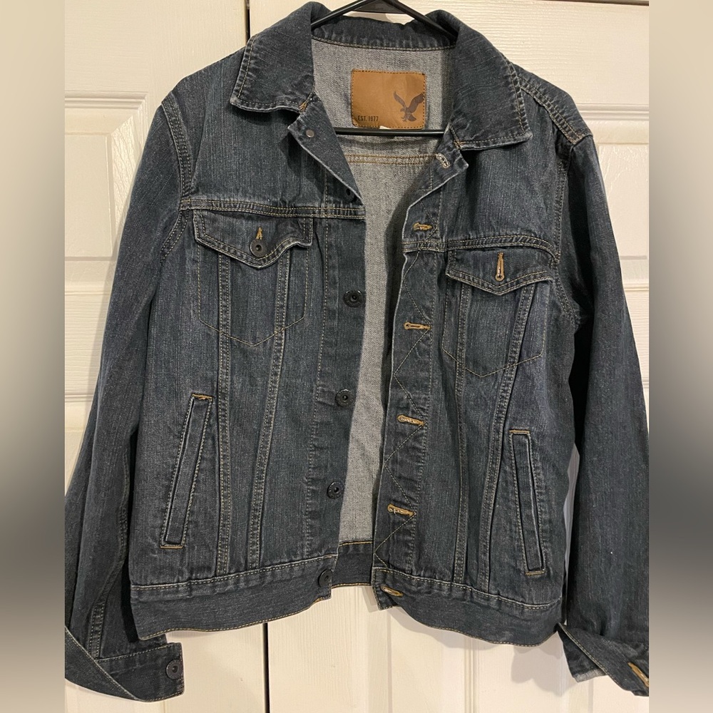 Men’s American eagle jean jacket size M